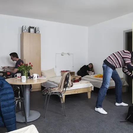 Hostel Pro-social *